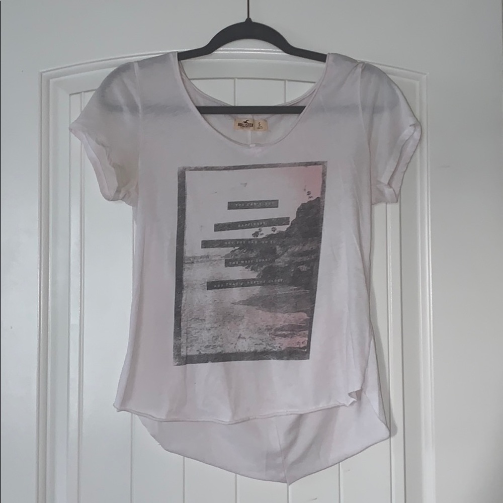 Hollister Graphic Top